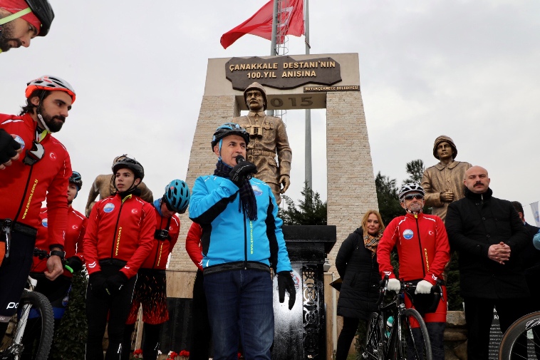 100 bisikletli Çanakkale ruhuyla 330 kilometre pedal çevirecek…