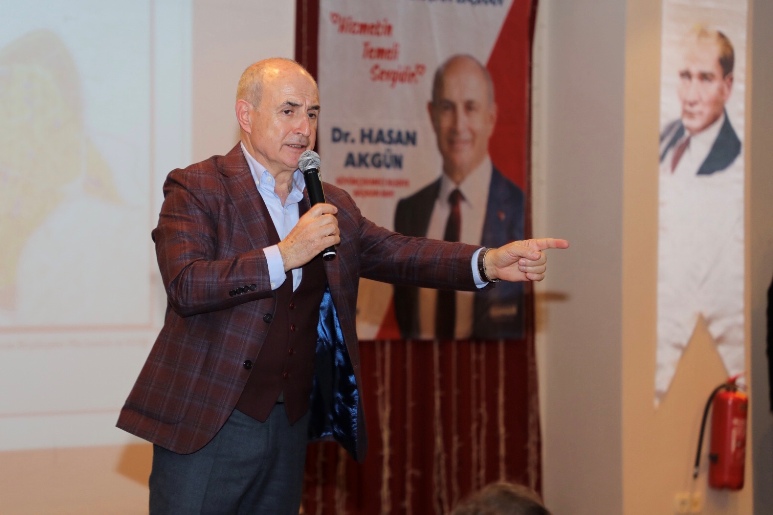 Akgün; “Demokrasilerde basının gücü tartışılmaz”