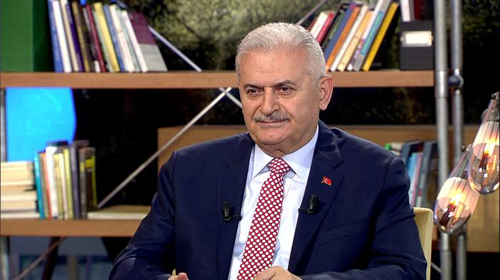 Binali Yıldırım: 3 tane uydu otogar yapacağız.