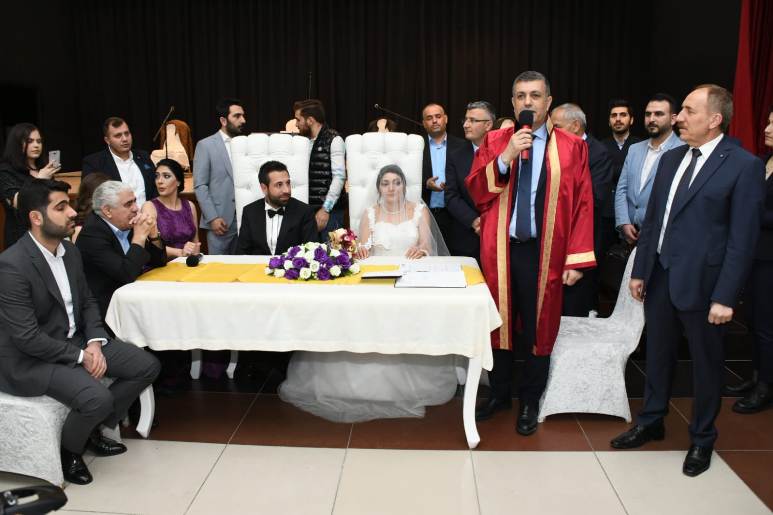 Kemal Deniz Bozkurt’tan ilk nikah…