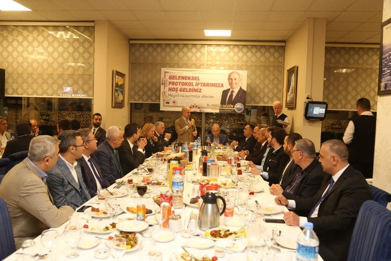 Büyükçekmece protokolü iftar geleneğini bozmadı