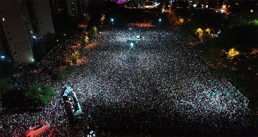 İmamoğlu “Artık partizanlık bitti. Artık ahlak var. Artık hak, hukuk, adalet var”