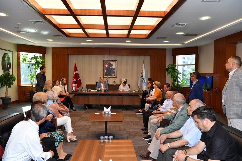 BAŞKAN ÇALIK’IN İLK HALK GÜNÜ TOPLANTISI YOĞUN İLGİYLE KARŞILANDI