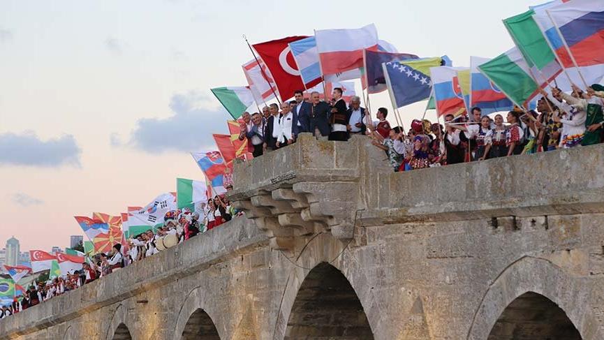 Akgün; ”Rakibim son hafta büyük para dağıttı”