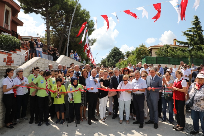 İsmet İnönü – Lozan Parkı yoğun bir katılımla açıldı