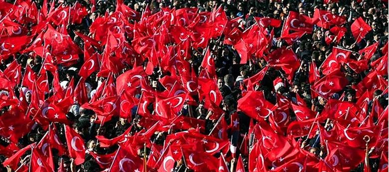CUMHURİYET KUTLAMASI İÇİN ADRES ÜSKÜDAR MEYDANI