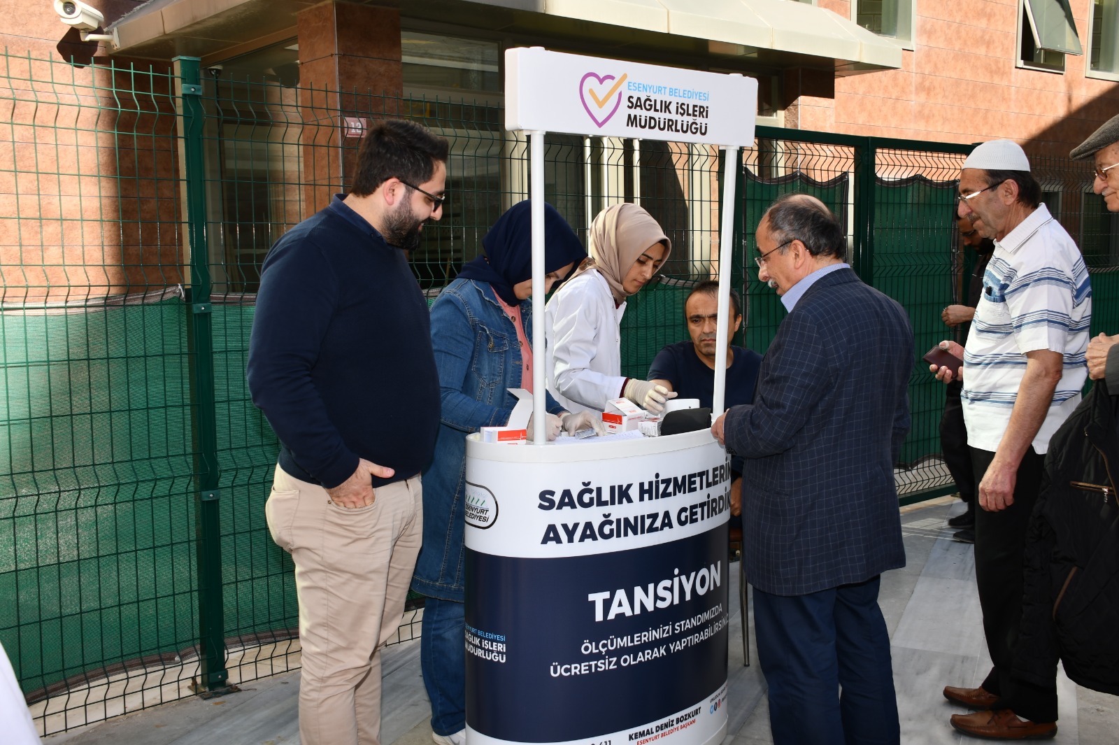 ESENYURT BELEDİYESİ’NDEN ÜCRETSİZ SAĞLIK KONTROLÜ