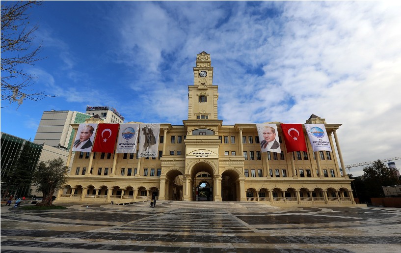 BÜYÜKÇEKMECE’DE  KORONA RİSKİNE KARŞI EVİNDEN ÇIKMAK İSTEMEYENLERE ONLİNE HİZMET İMKANI