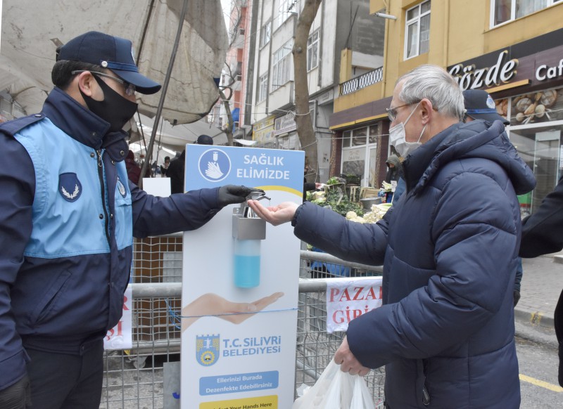 SİLİVRİ BELEDİYESİ ZABITASINDAN PAZARLARDA SIKI DENETİM