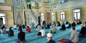 BEYLİKDÜZÜ’NDE CAMİLER YENİDEN İBADETE AÇILDI