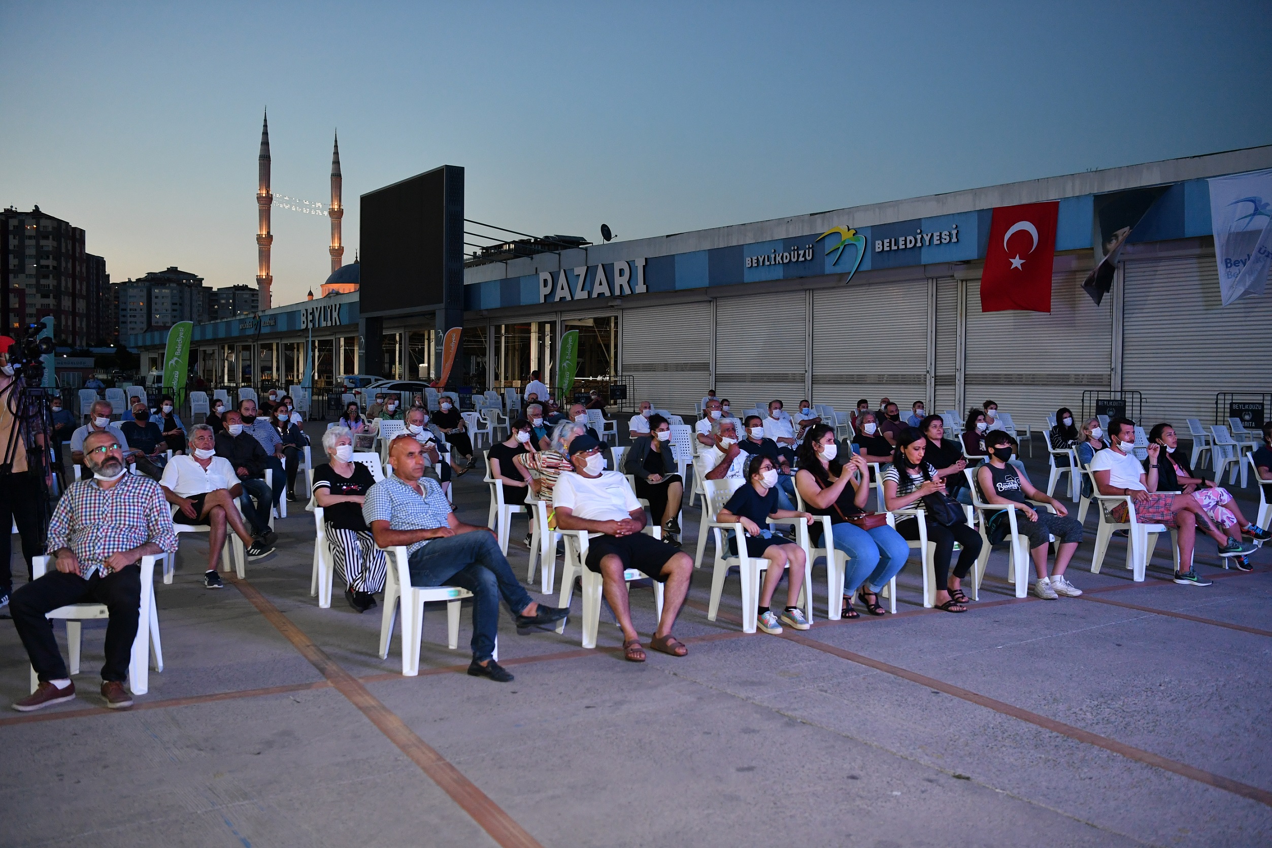 SİVAS KATLİAMI 27. YILINDA BEYLİKDÜZÜ’NDE ANILDI