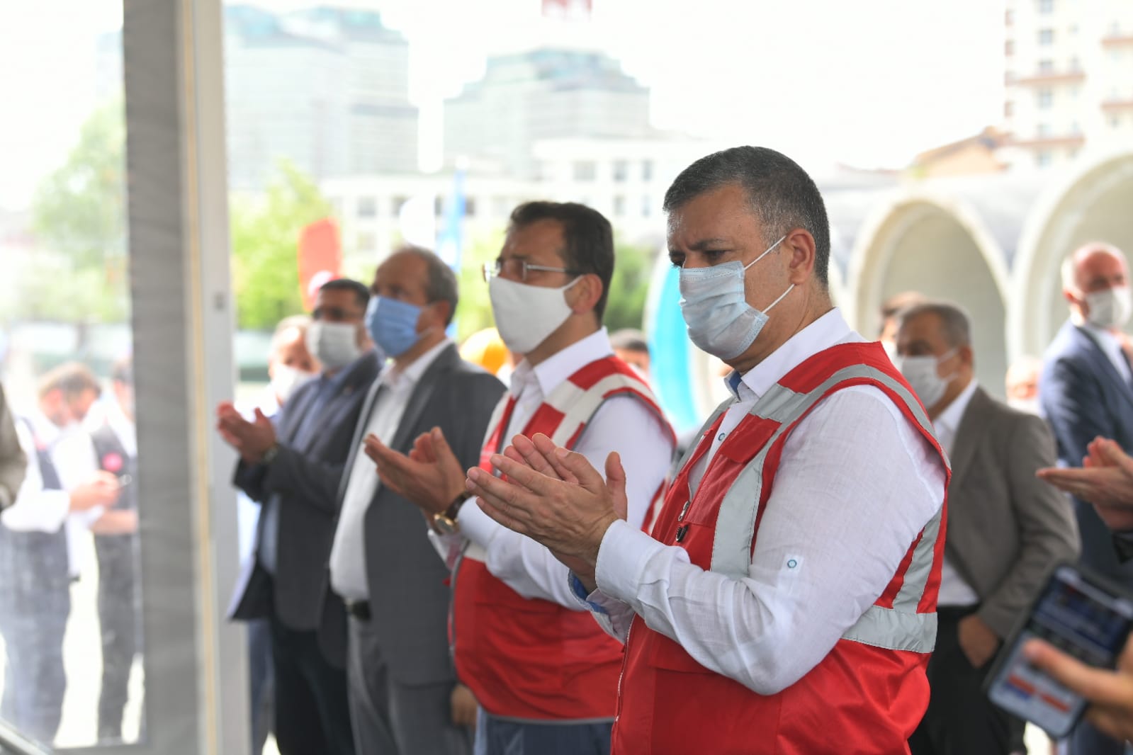 ESENYURT’U SELDEN KURTARACAK PROJENİN TEMELİ ATILDI