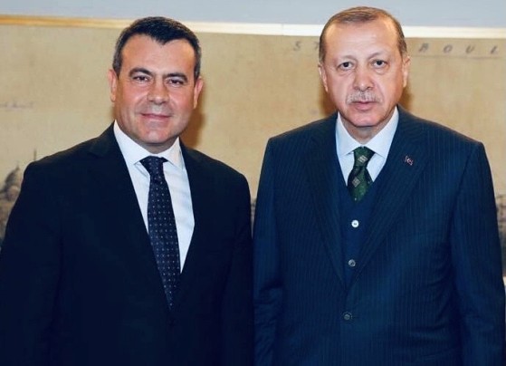 AK PARTİ ESENYURT İLÇE HARUN ÖZER’E TESLİM…