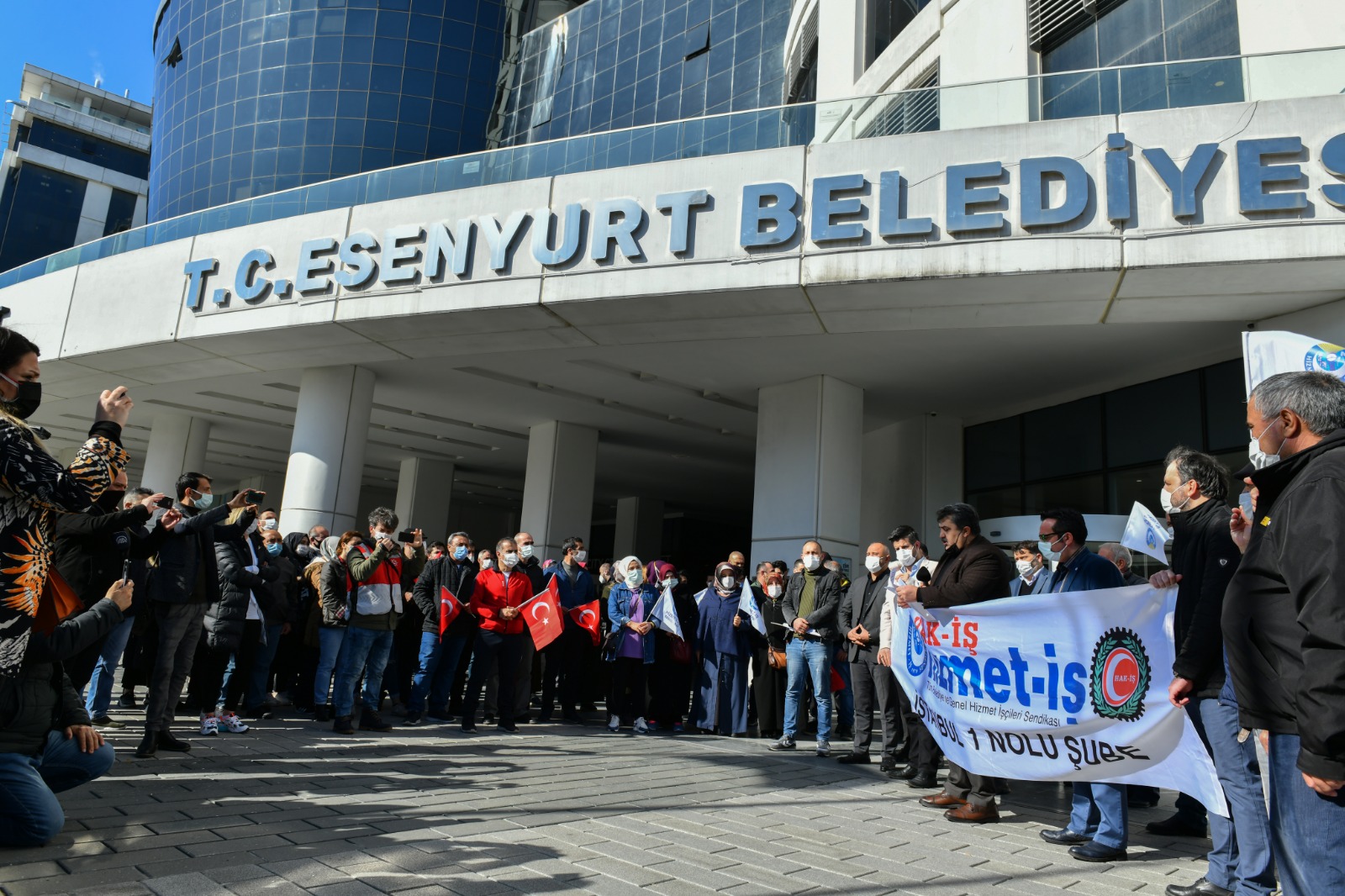 ESENYURT’TA HAK-İŞ’TEN, “150 PERSONEL İŞSİZ KALMASIN” AÇIKLAMASI