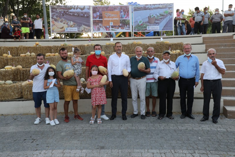 SELİMPAŞA’NIN KAVUNLARI VE BAMYALARI YARIŞTI