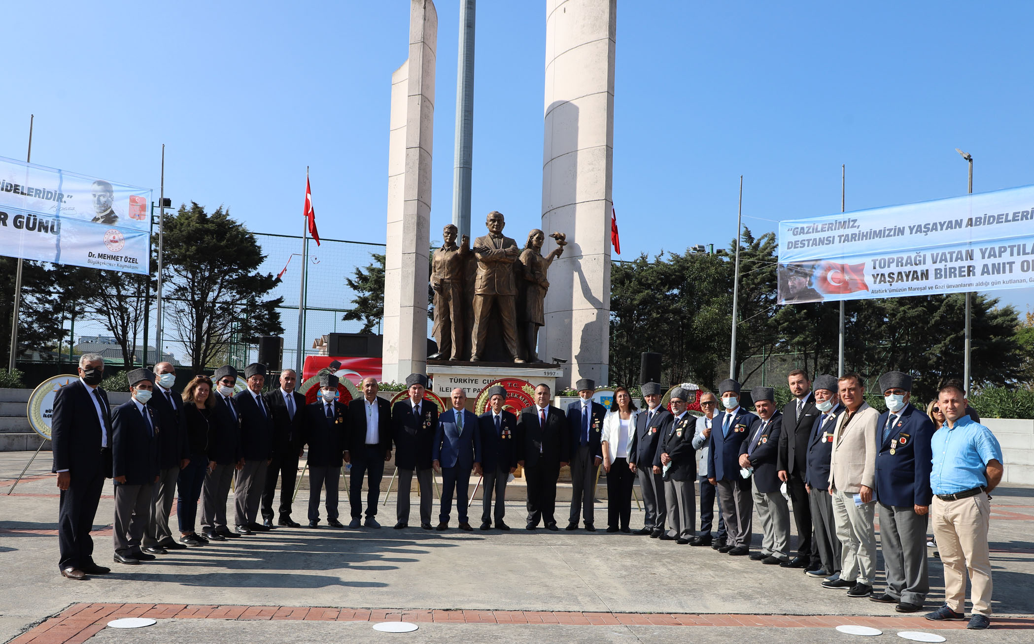 “GAZİLERİMİZ ŞEREF MADALYALARIMIZDIR”