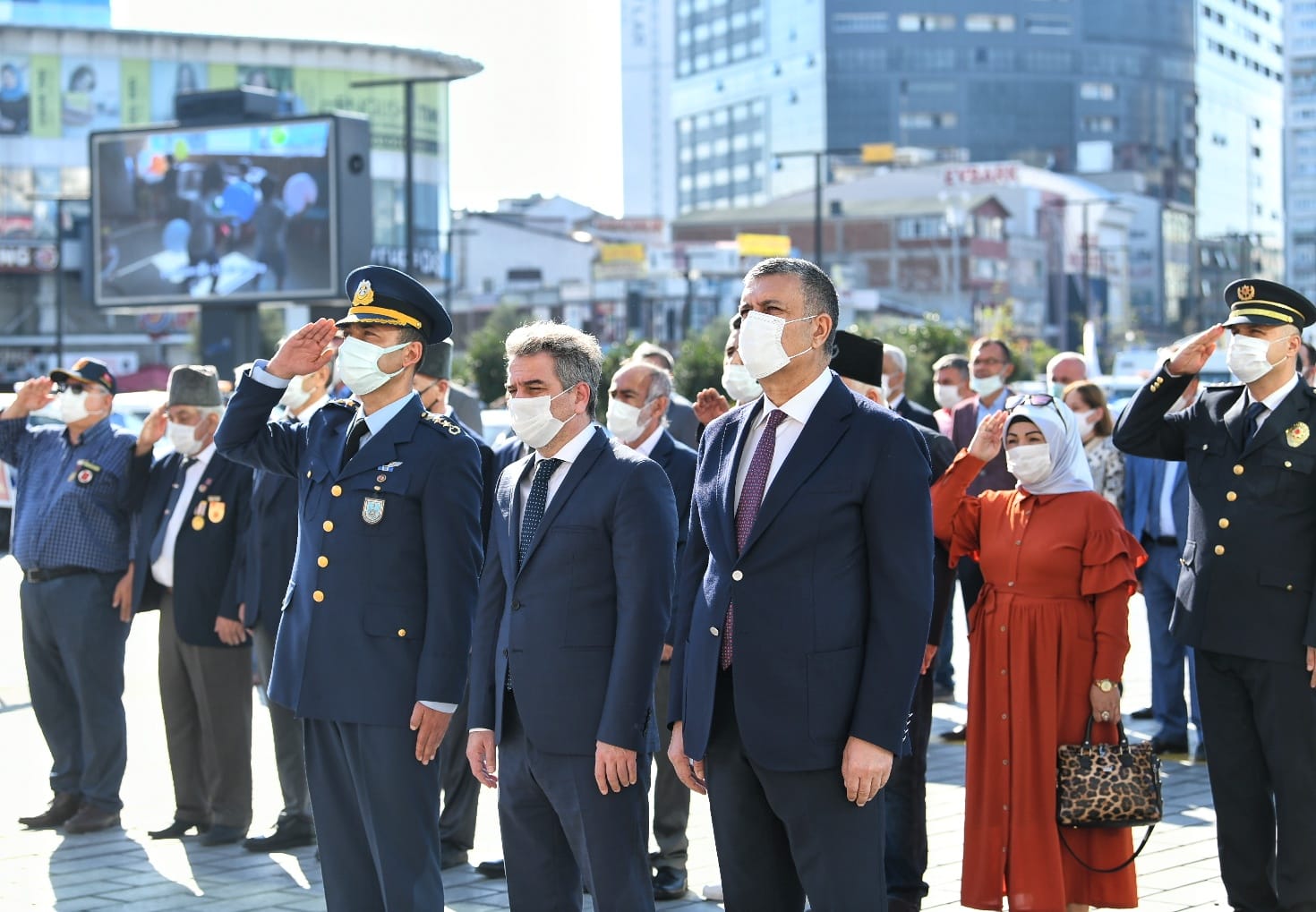 BAŞKAN BOZKURT, GAZİLER GÜNÜ TÖRENİNE KATILDI