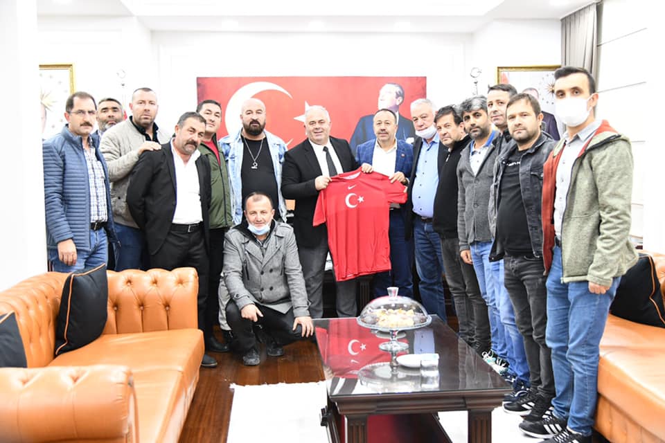 AMATÖR SPOR KULÜPLERİNDEN BAŞKAN MESUT ÜNER’E ZİYARET