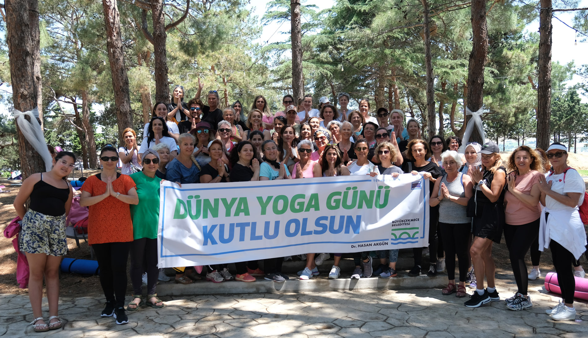 BÜYÜKÇEKMECELİ KADINLAR DÜNYA YOGA GÜNÜ’NDE BULUŞTU