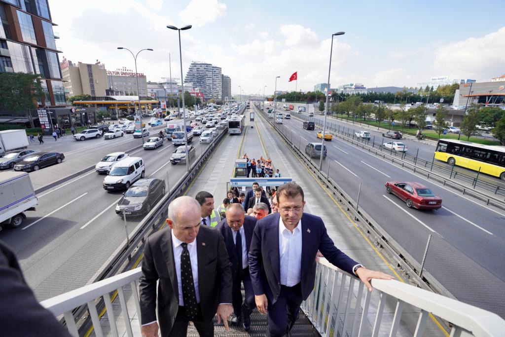 İMAMOĞLU: TÜM METROBÜS YOLUNDA BU KONFORU SAĞLAMAK İSTİYORUZ