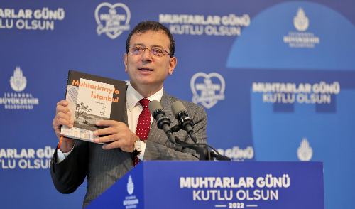 963 MAHALLE MUHTARIYLA BULUŞAN İMAMOĞLU: DEVLETİMİZİN BÜTÜN KURUMLARINA AYRIŞTIRMADAN, KUTUPLAŞTIRMADAN, BİR BÜTÜN OLARAK BAKIYORUZ