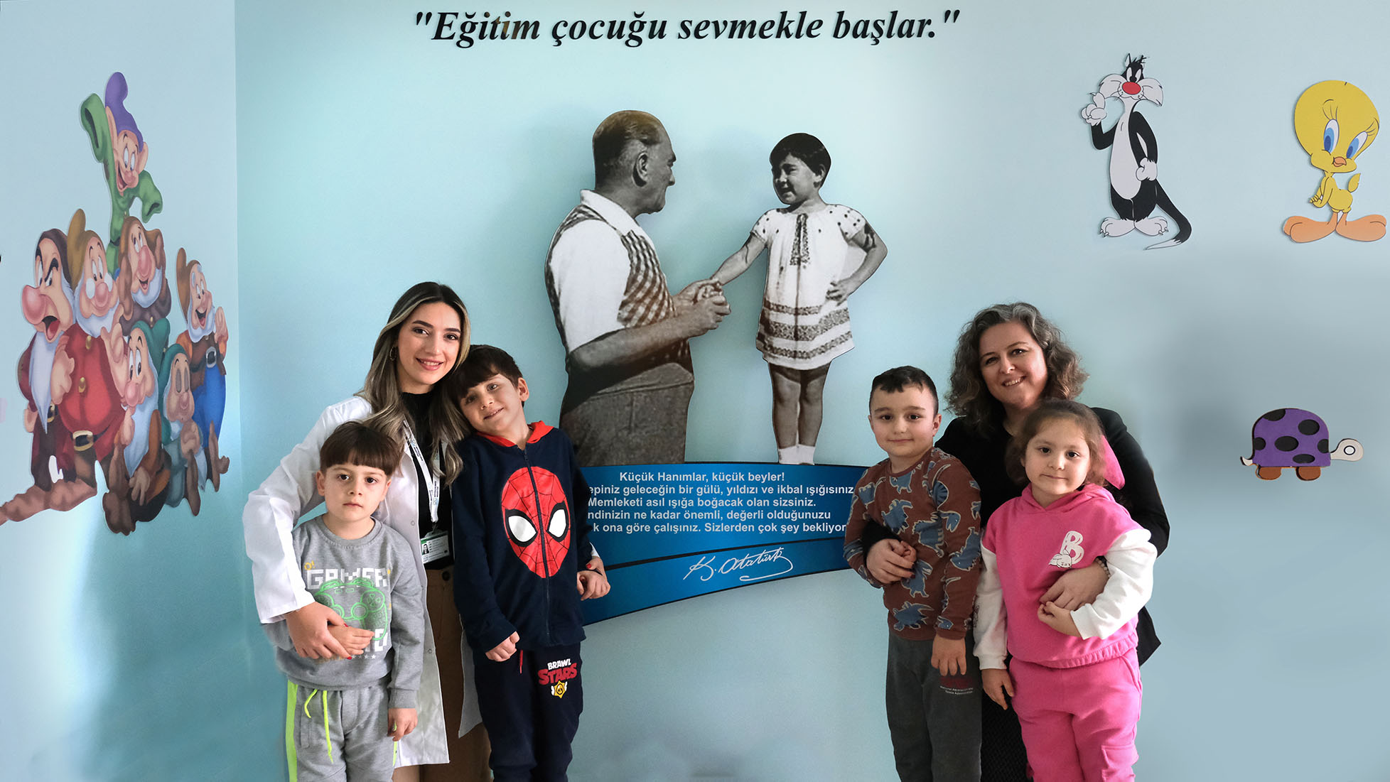BÜYÜKÇEKMECELİ MİNİKLER ÇOK MUTLU