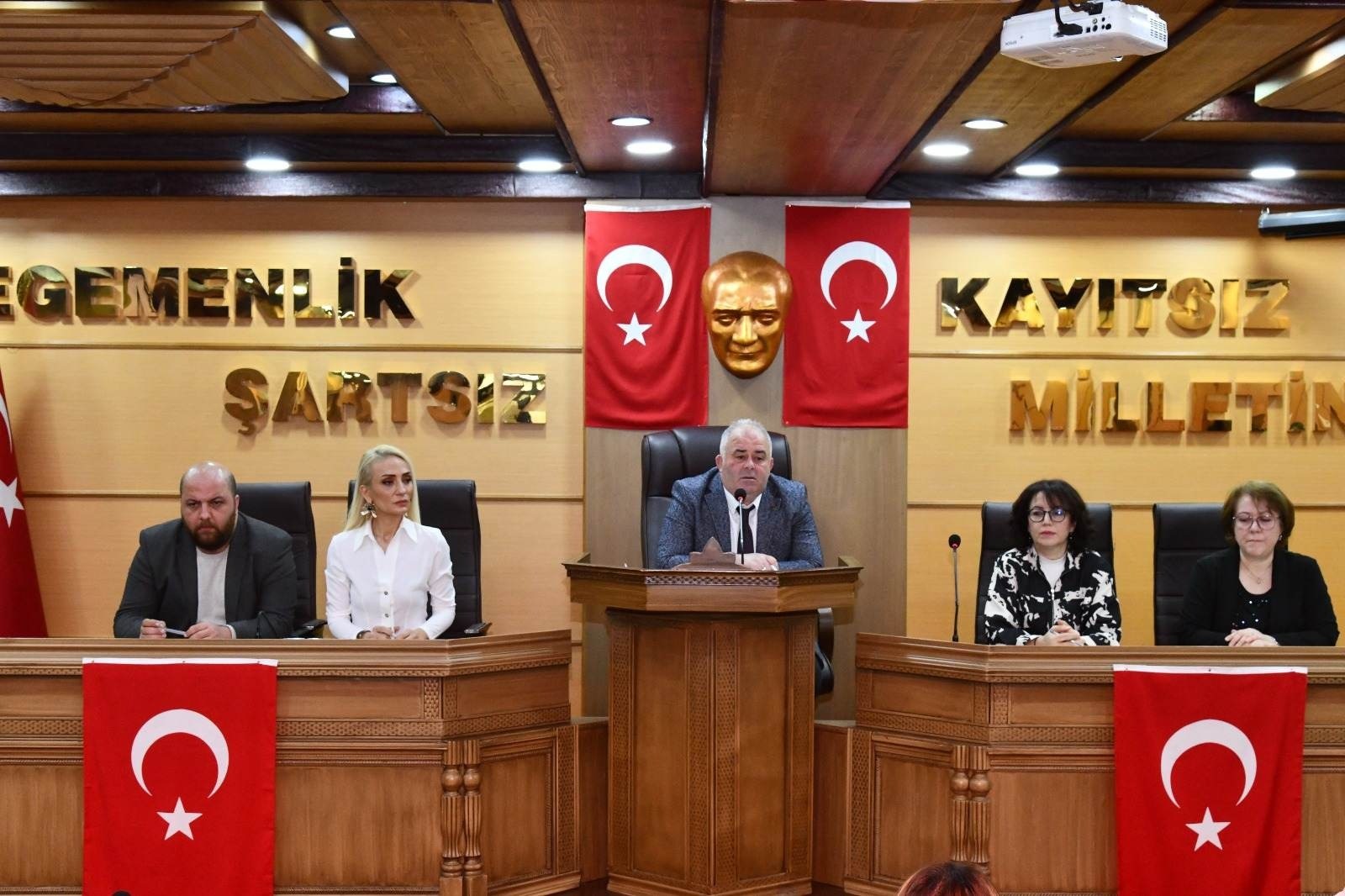 ÇATALCA BELEDİYESİ MECLİS TOPLANTISININ 2.BİRLEŞİMİ GERÇEKLEŞTİ