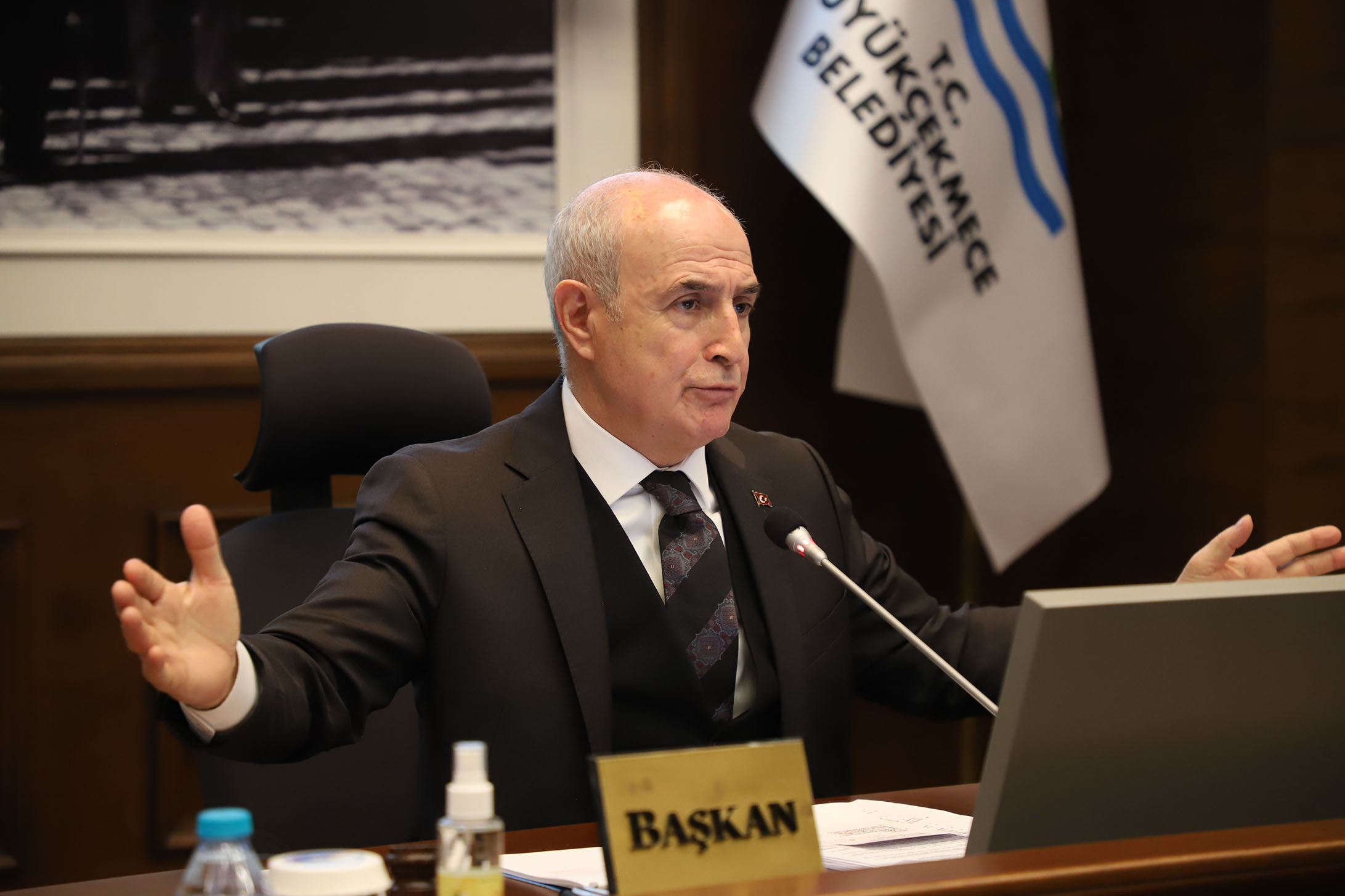 “SİZLER ANLATIN. BİZİM ANLATMAKTAN DİLİMİZDE TÜY BİTTİ”