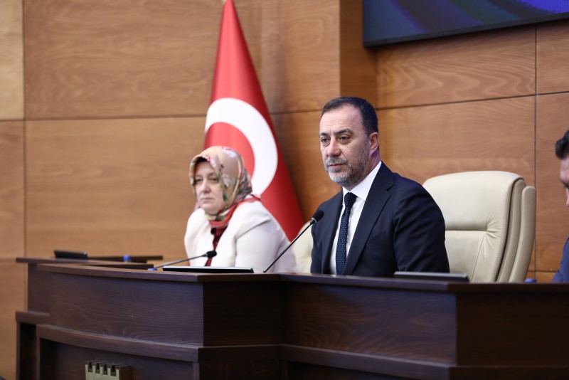BAŞKAN YILMAZ: “ALEVİ KARDEŞLERİMİZ BİZİM CANIMIZ, CAN PARELERİMİZDİR”
