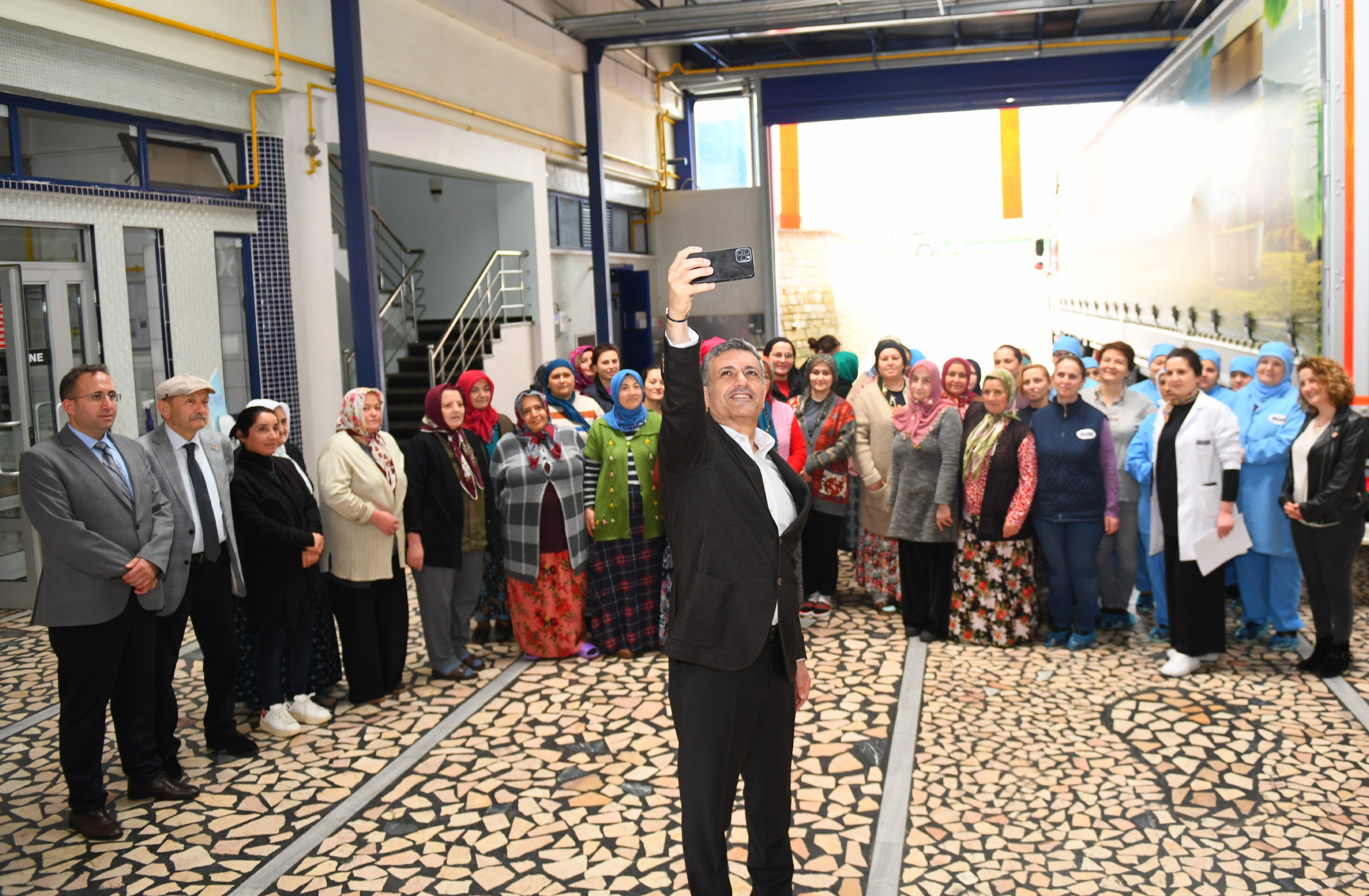 BAŞKAN BOZKURT ORDU’DA EMEKÇİLERLE BULUŞTU