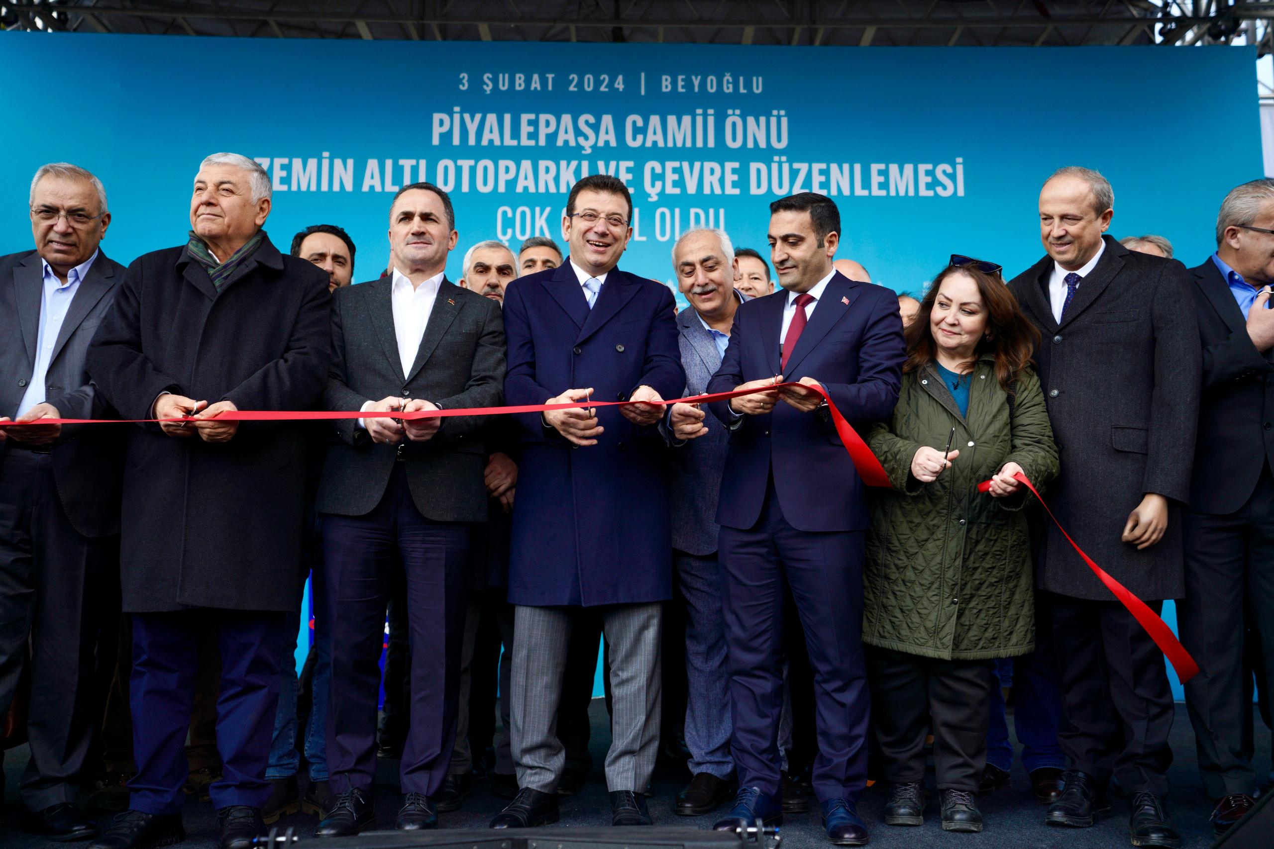 BEYOĞLU, ‘PİYALEPAŞA OTOPARKI VE MEYDANI’NA KAVUŞTU