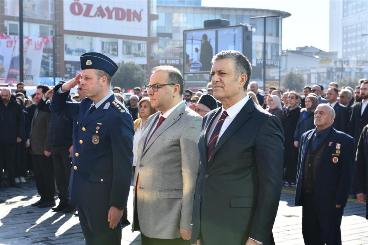 ÇANAKKALE ZAFERİ’NİN 109. YILI ESENYURT’TA KUTLANDI