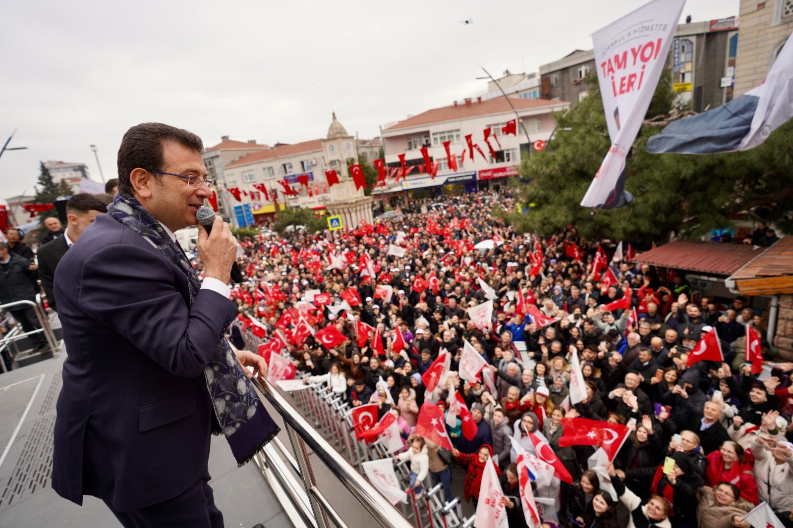 BAĞCILAR’DA İMAMOĞLU VE KILIÇ COŞKUSU