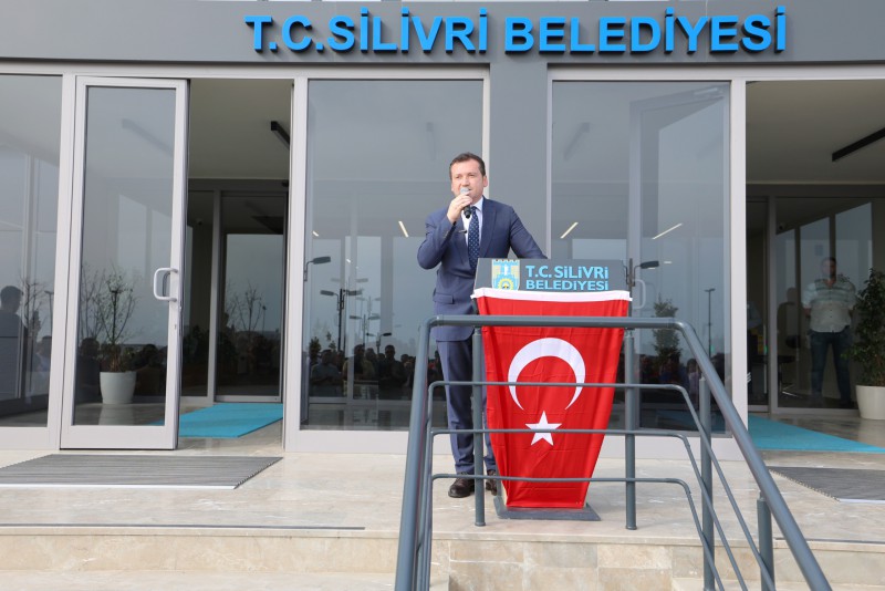 BAŞKAN BORA BALCIOĞLU, BELEDİYE PERSONELİYLE BULUŞTU