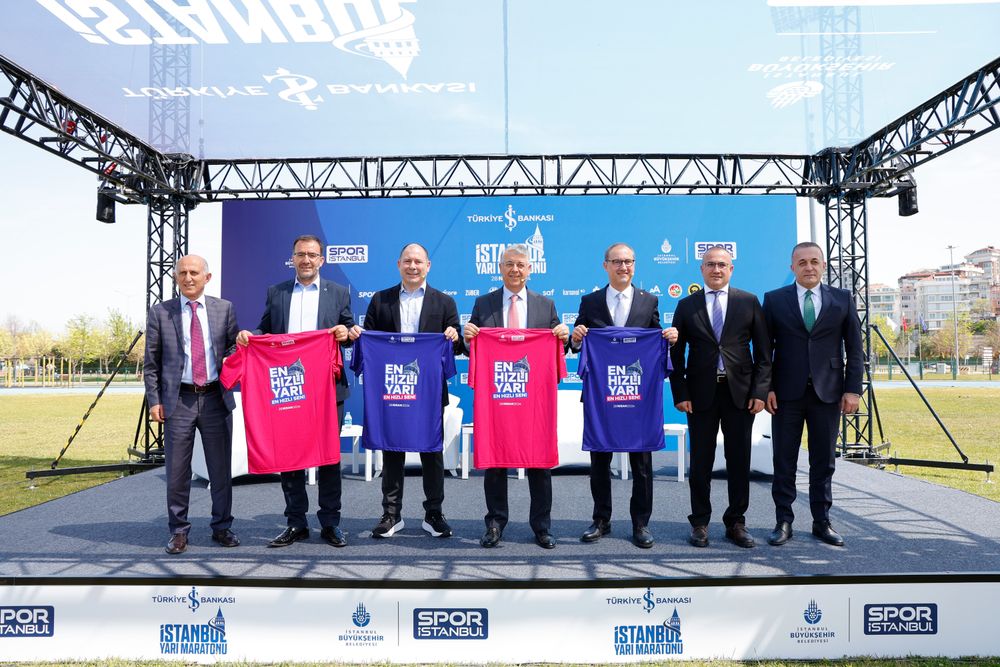 TÜRKİYE İŞ BANKASI 19. İSTANBUL YARI MARATONU YENİ REKORLARA KOŞACAK