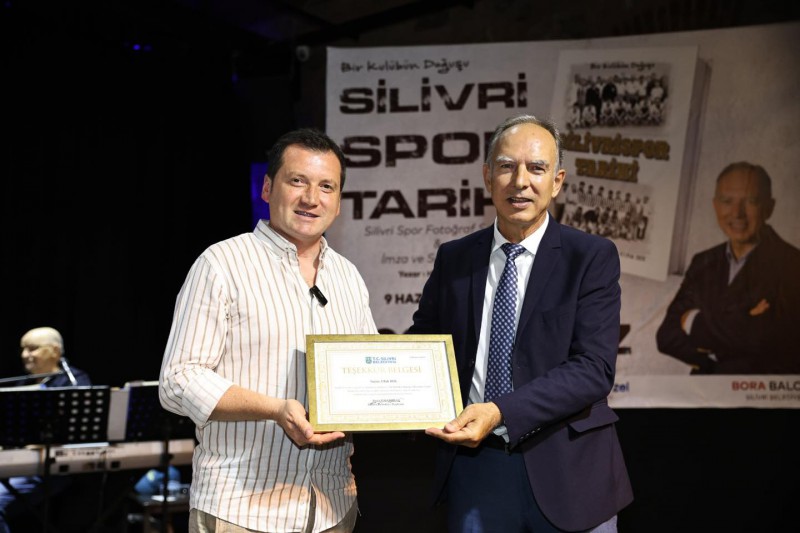 BAŞKAN BALCIOĞLU, “SİLİVRİSPOR TARİHİ” KİTABI SÖYLEŞİ VE İMZA GÜNÜNE KATILDI