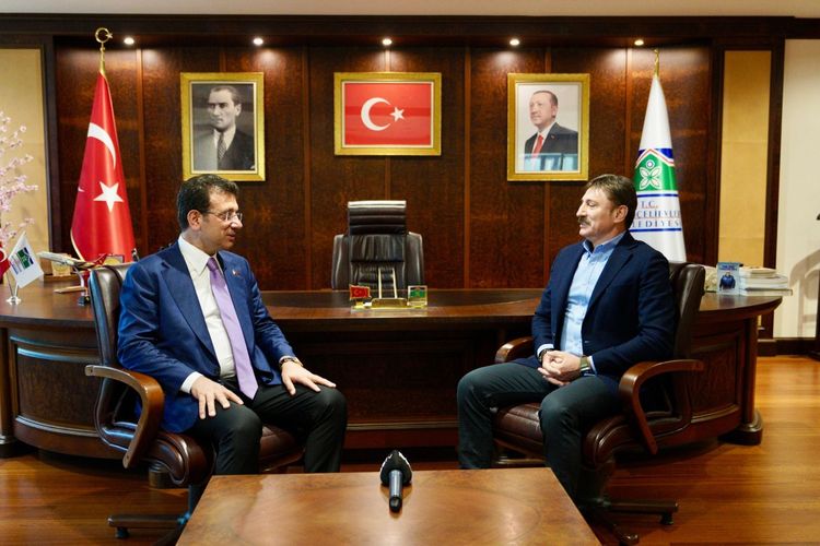 İMAMOĞLU’NDAN BAHÇELİEVLER BELEDİYE BAŞKANI BAHADIR’A TEBRİK ZİYARETİ