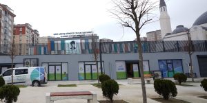 “DOST ELLER” VEREN EL İLE ALAN ELİ BİRLEŞTİRİYOR