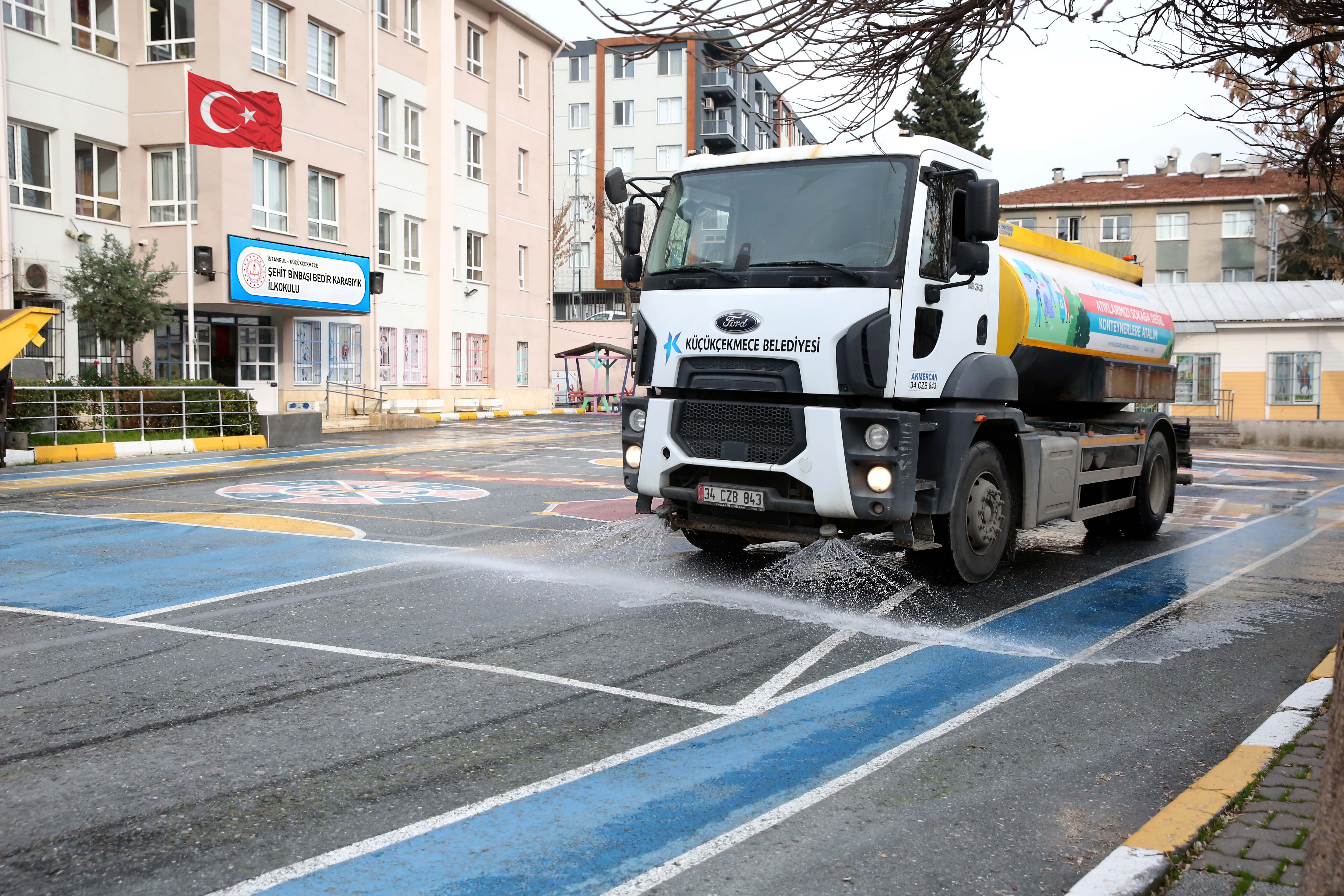 KÜÇÜKÇEKMECE’DE OKULLAR İKİNCİ DÖNEME HAZIR