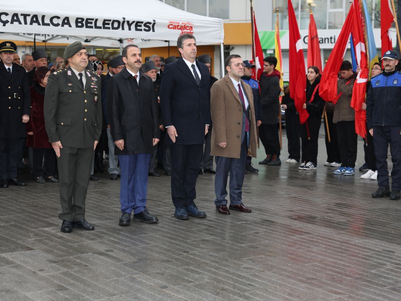 ÇATALCA’DA ÇANAKKALE ZAFERİ’NİN 110’UNCU YIL DÖNÜMÜ KUTLANDI