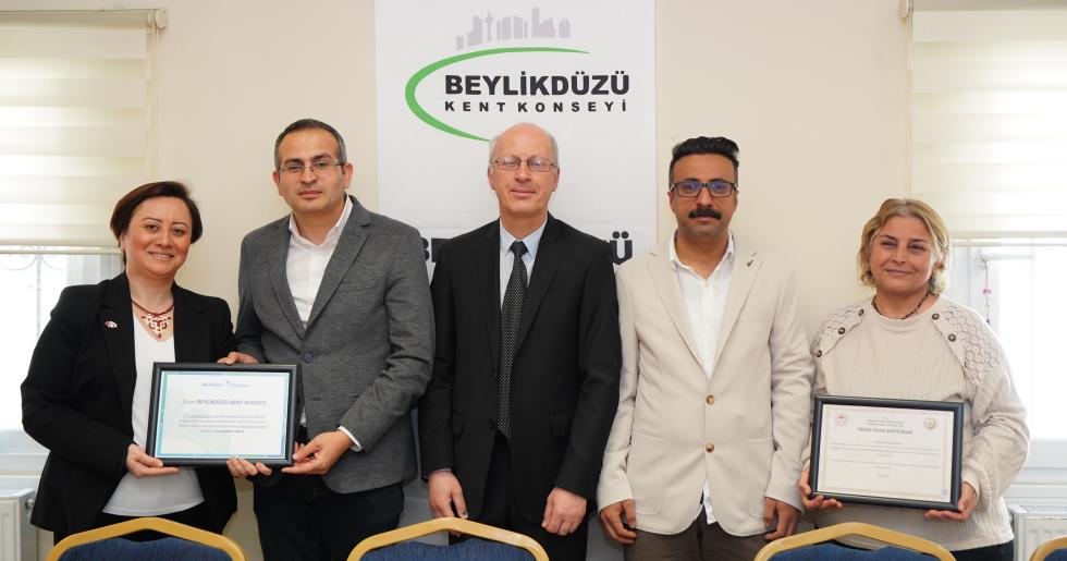 BEYLİKDÜZÜ’NDEKİ ATIKLAR HATAY’A NEFES OLDU