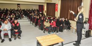 ESENYURT BELEDİYESİNDEN 950 ÖĞRENCİYE AFET BİLİNCİ EĞİTİMİ