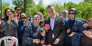 ESENYURTLU ANNELER ANNELER GÜNÜ’NDE EĞLENCEYE DOYDU
