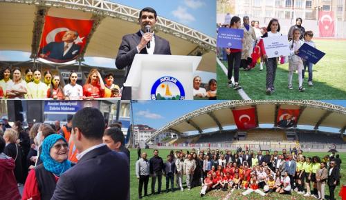 AVCILAR’DA ANNELER GÜNÜ SEVGİYLE KUTLANDI
