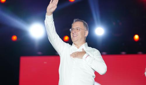 CEZAEVİ KOŞULLARI HAYATİ TEHLİKE YARATIYOR: MEHMET MURAT ÇALIK İÇİN TAHLİYE TALEBİ