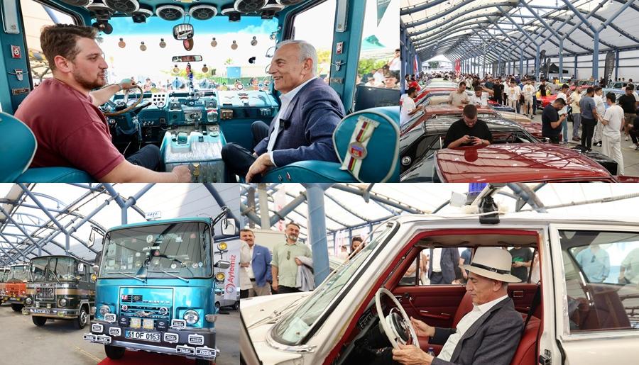KÜÇÜKÇEKMECE’DE KLASİK OTOMOBİL FESTİVALİ’NE BÜYÜK İLGİ