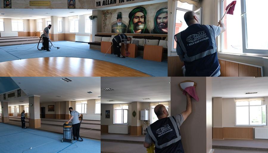 CEM EVLERİNDE MUHARREM TEMİZLİĞİ