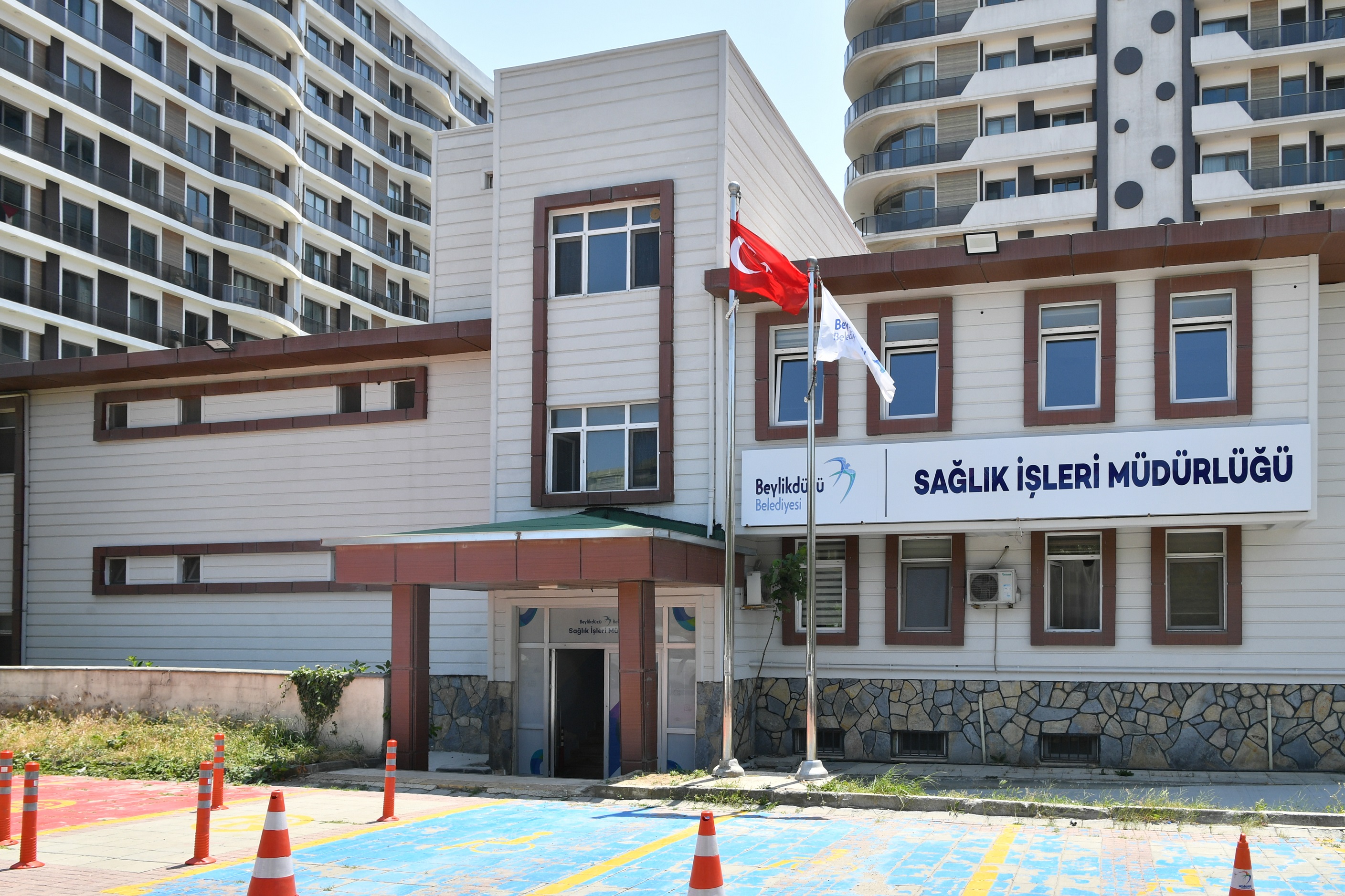 SAĞLIK HİZMETLERİ ARTIK YENİ ADRESİNDE