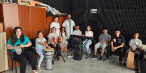 ESENYURT BELEDİYESİ’NDEN ÖZEL BİREYLERE ENGELSİZ SANAT EĞİTİMİ