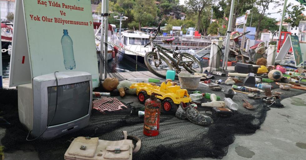 İBB’DEN MARMARA DENİZİ’NDE DERİN TEMİZLİK